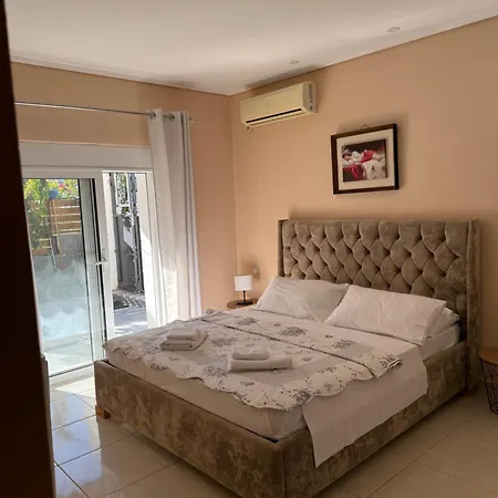 Apartment Helen Sarandë